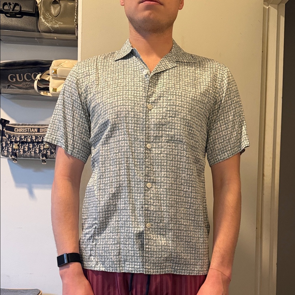 Theory Men's Casual Blue and White Button-Down Shirt